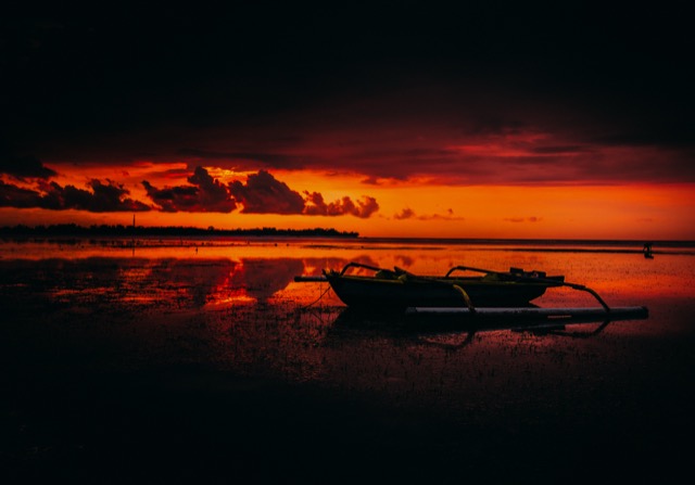 Sunset outrigger, Bali
